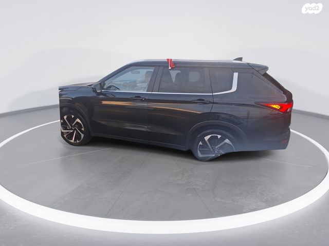 מיצובישי אאוטלנדר