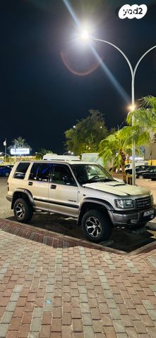 מודעת רכב איסוזו טרופר