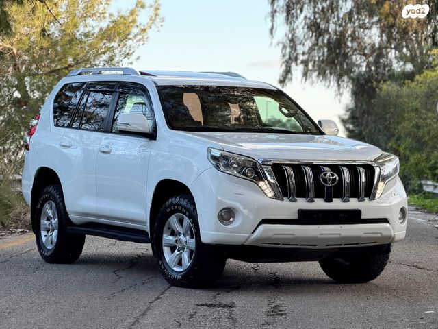 מודעת רכב טויוטה לנד קרוזר