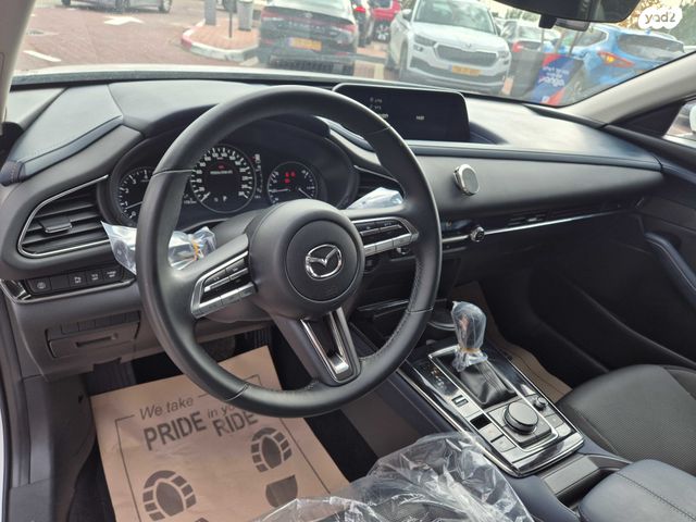 מאזדה CX-30