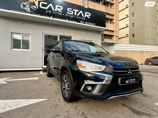 מודעת רכב מיצובישי ASX