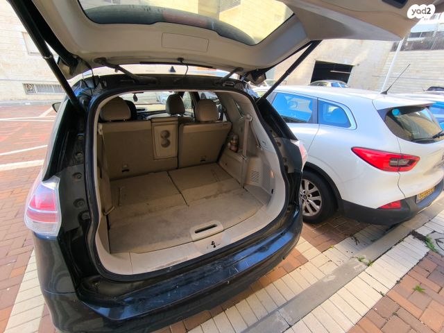 ניסאן אקס טרייל