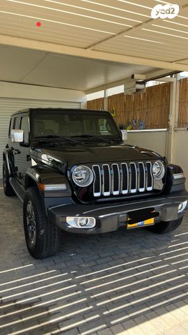 מודעת רכב ג'יפ רנגלר