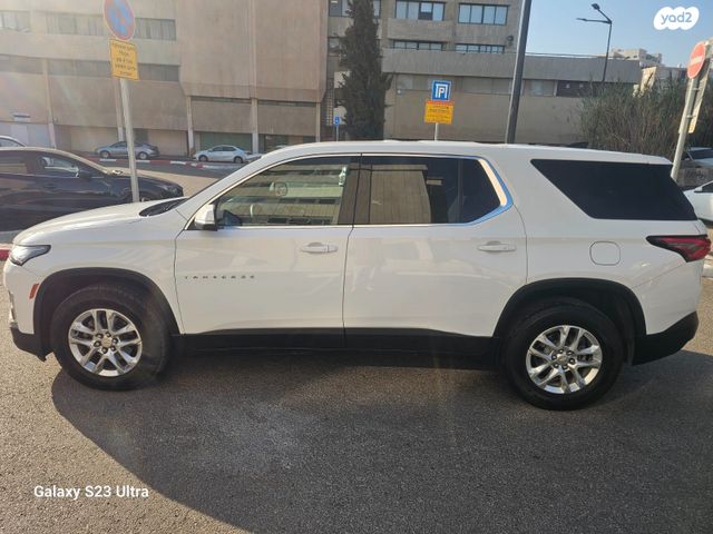 שברולט טראוורס