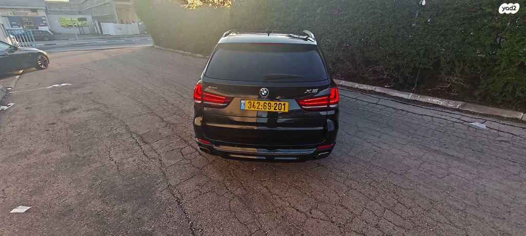 ב מ וו X5