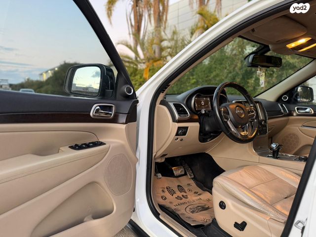 ג'יפ גרנד צ'ירוקי