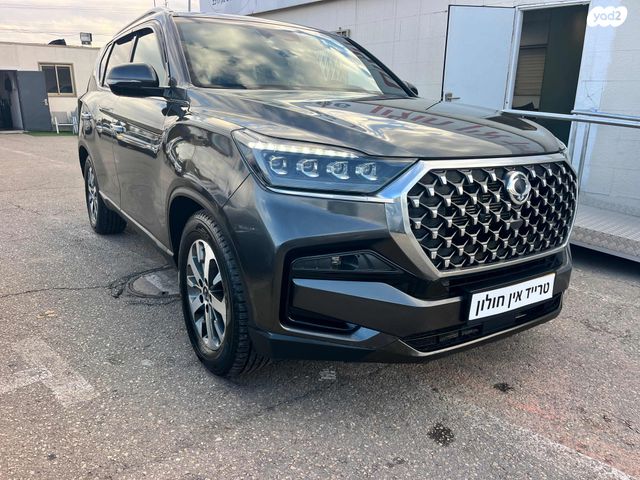 מודעת רכב סאנגיונג רקסטון