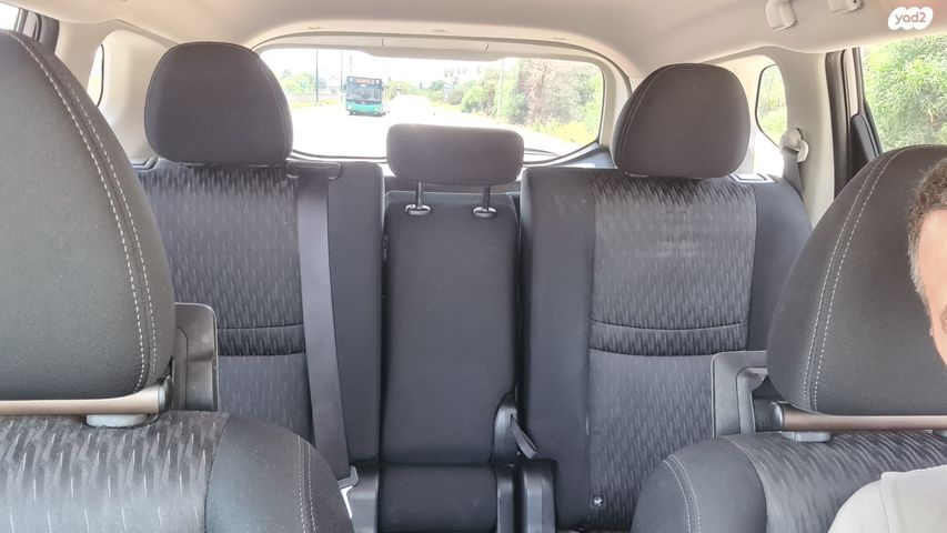 מודעת רכב ניסאן אקס טרייל