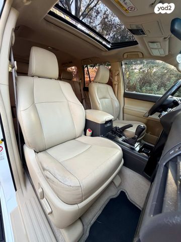 מודעת רכב טויוטה לנד קרוזר 2