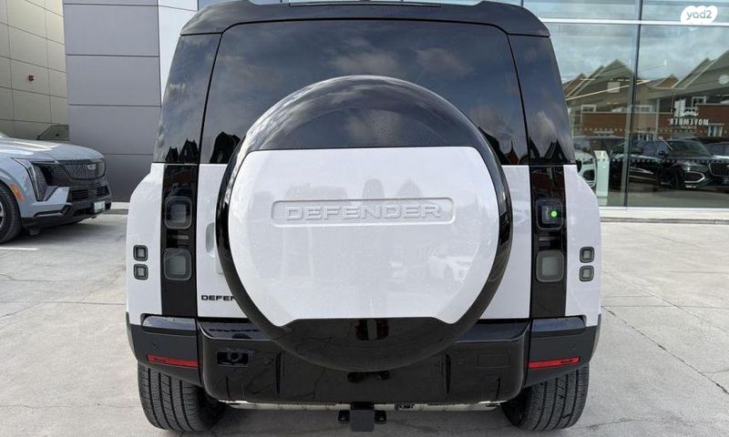 לנד רובר דיפנדר