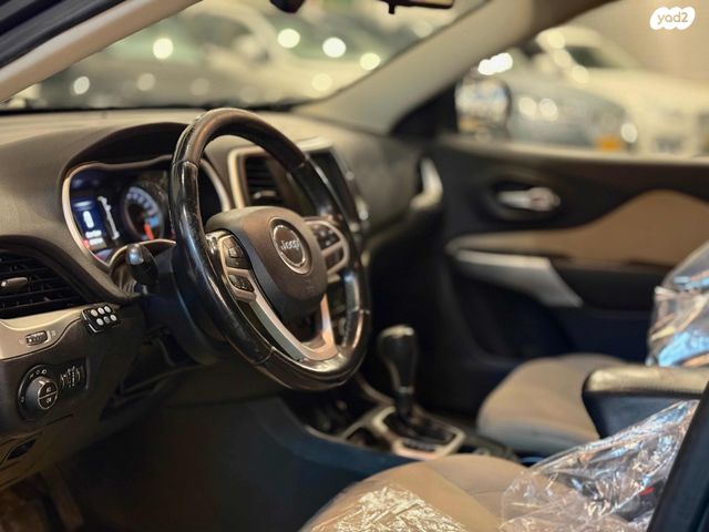 ג'יפ צ'ירוקי