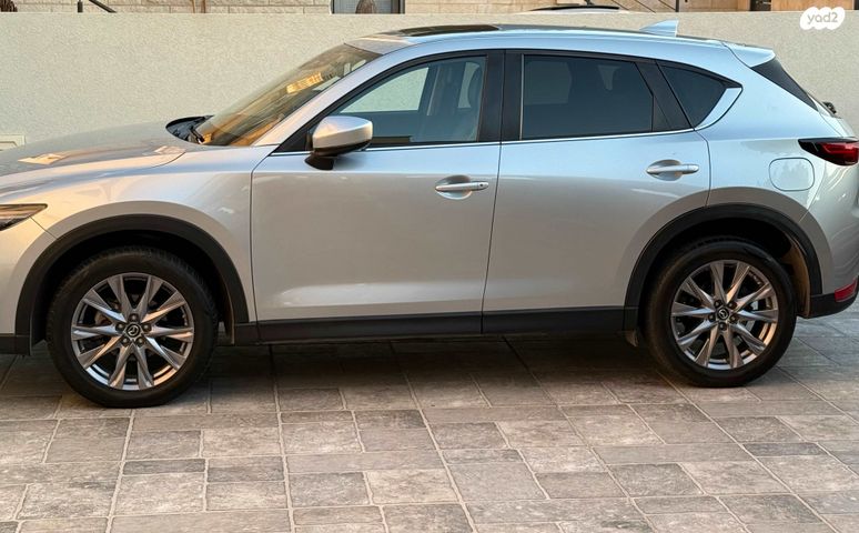מודעת רכב מאזדה CX-5