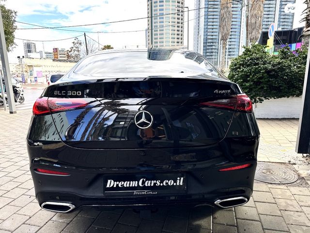 מרצדס-בנץ GLC קופה 