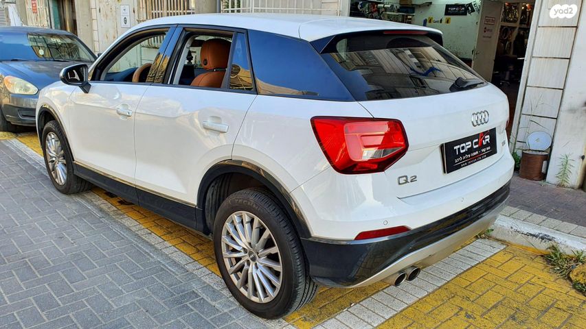 אאודי Q2