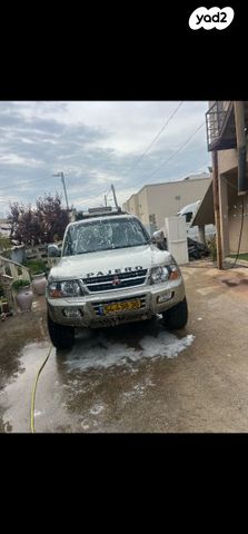 מיצובישי פג'רו