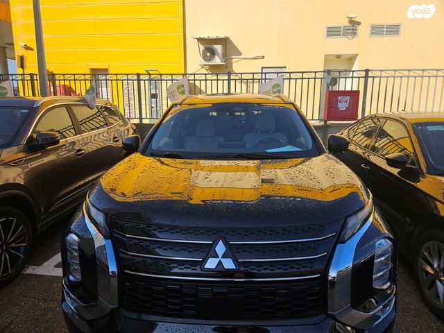 מיצובישי אאוטלנדר