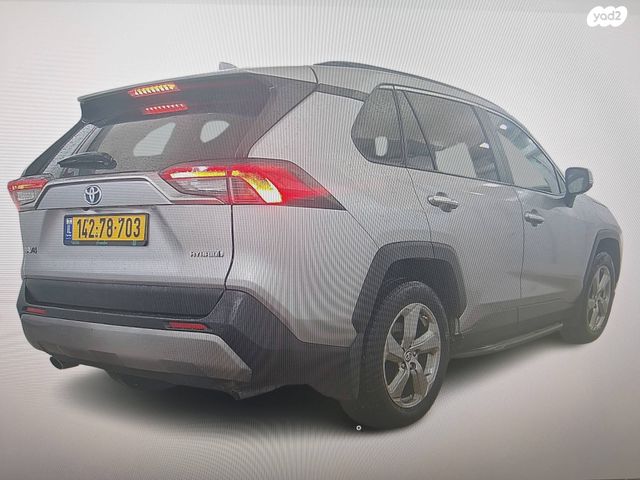טויוטה RAV4