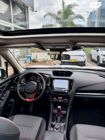 סובארו פורסטר