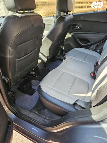 שברולט טראקס