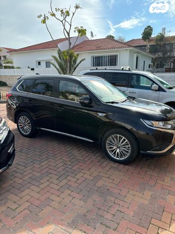 מיצובישי אאוטלנדר