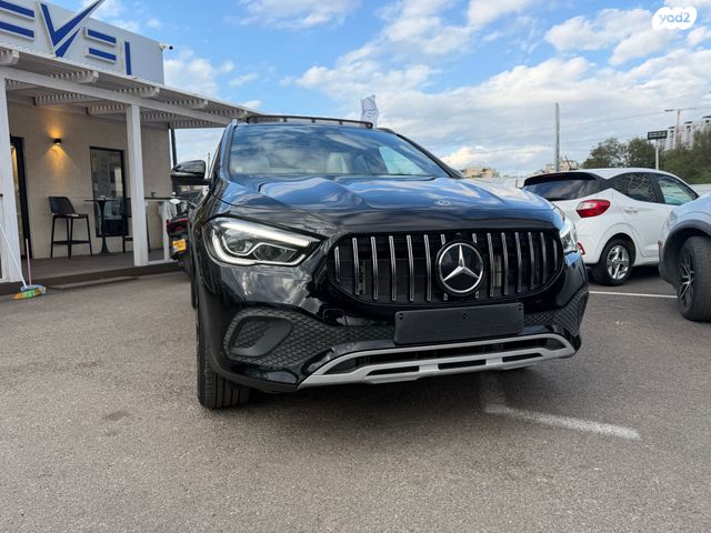 מודעת רכב מרצדס-בנץ GLA 2