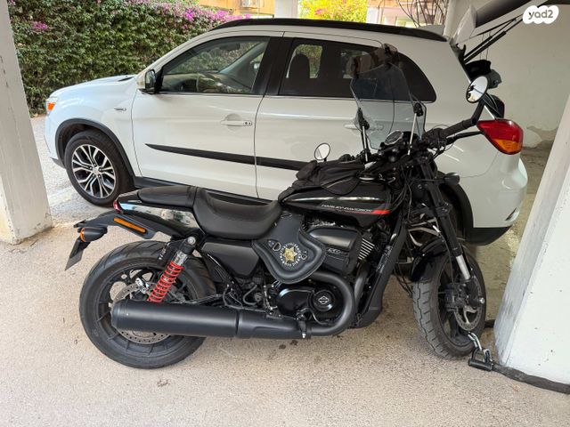 הרלי דיווידסון סטריט רוד 750