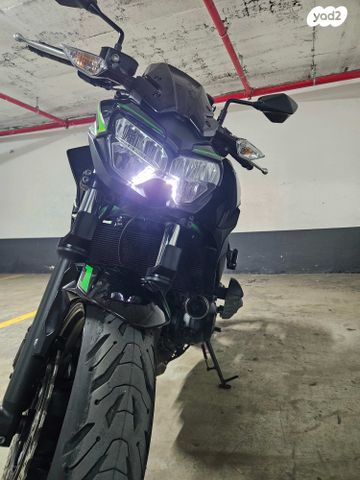 קאוואסאקי Z650 abs