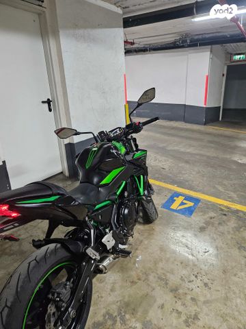 קאוואסאקי Z650 abs