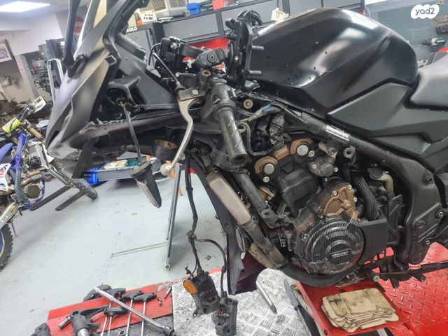 מודעת רכב הונדה CBR500R