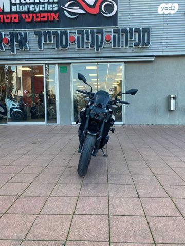 קאוואסאקי Z900