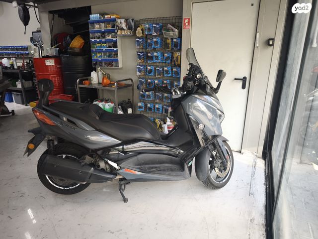 ימאהה X-MAX 300