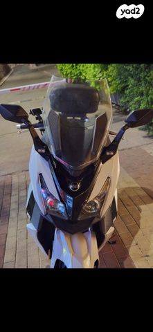 סאן יאנג קרוזים 250