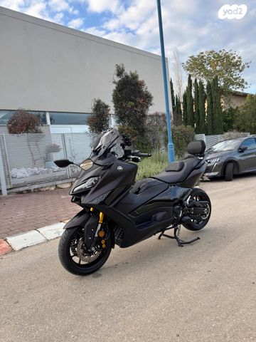ימאהה Tmax 560 Tech