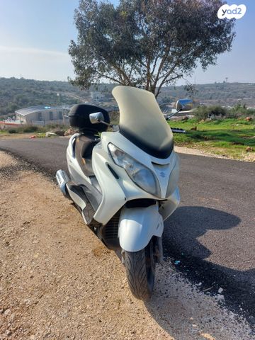 מודעת רכב סוזוקי בורגמן 400