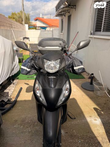 מודעת רכב הונדה ויז'ן 110