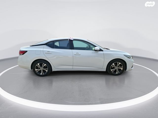 ניסאן סנטרה