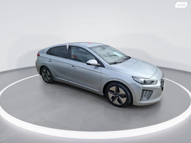 יונדאי איוניק