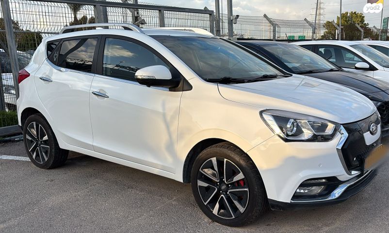 מודעת רכב ג׳יי.איי.סי E-S2