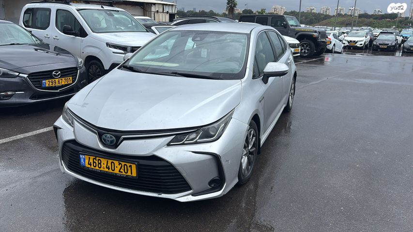 מודעת רכב טויוטה קורולה