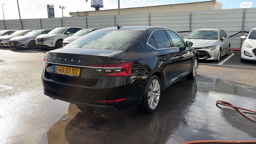 מודעת רכב סקודה סופרב 2