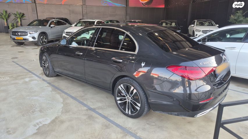 מודעת רכב מרצדס-בנץ C-class 2