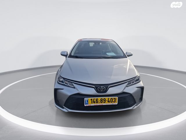 טויוטה קורולה