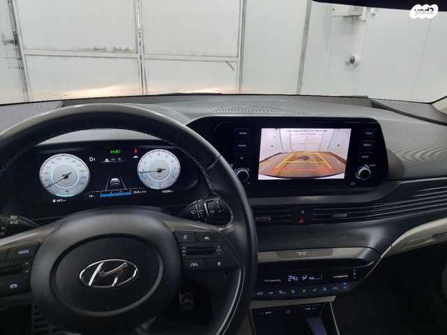 יונדאי באיון