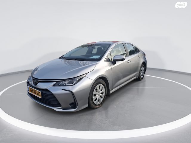 טויוטה קורולה