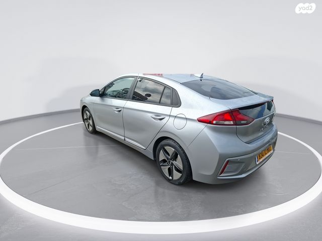 יונדאי איוניק