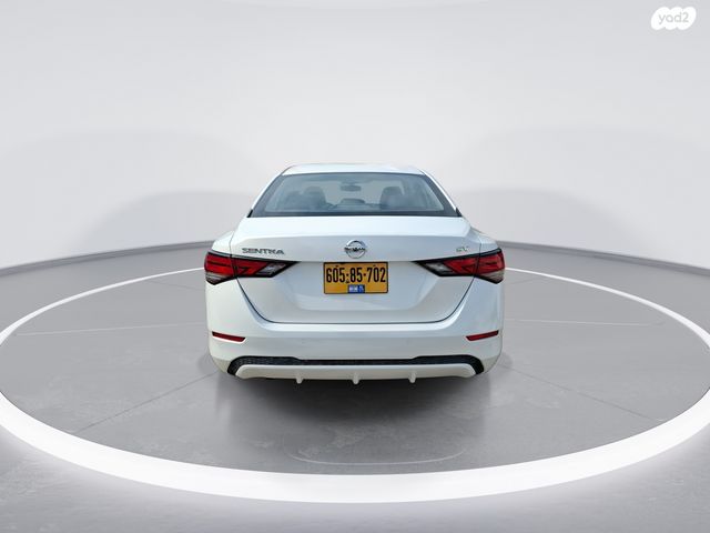 ניסאן סנטרה