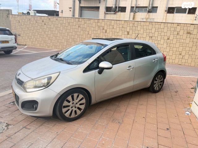 מודעת רכב קיה ריו