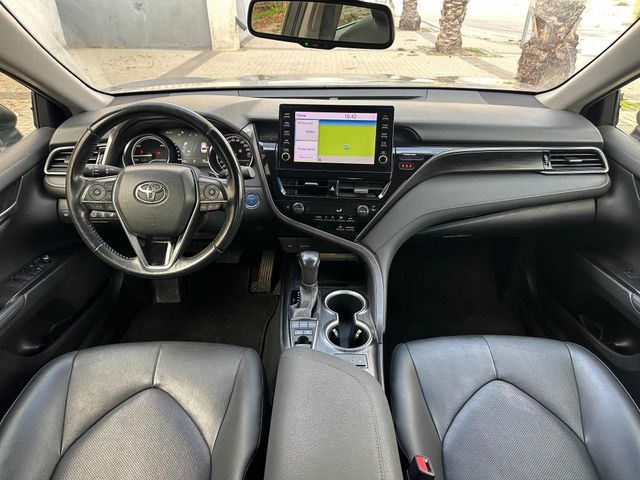 טויוטה קאמרי