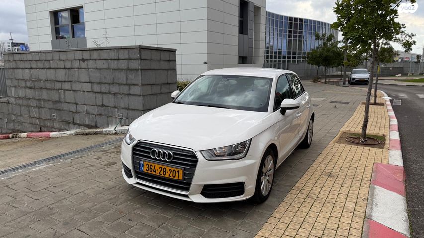 מודעת רכב אאודי A1