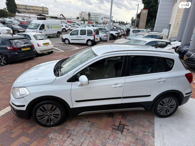 סוזוקי קרוסאובר